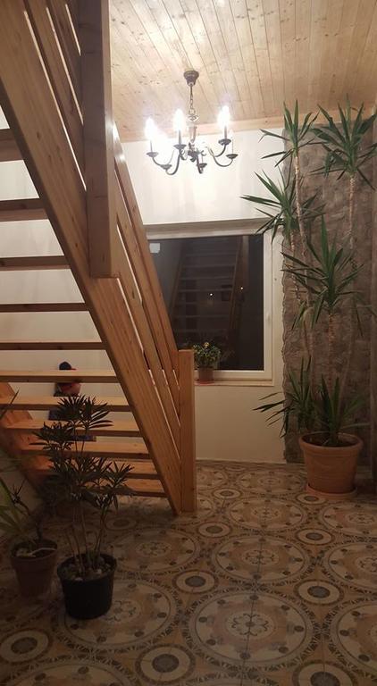 Farm Stay Nh Stables Nyrany Εξωτερικό φωτογραφία